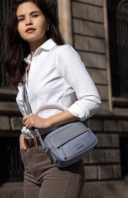 Shoulder Bags
