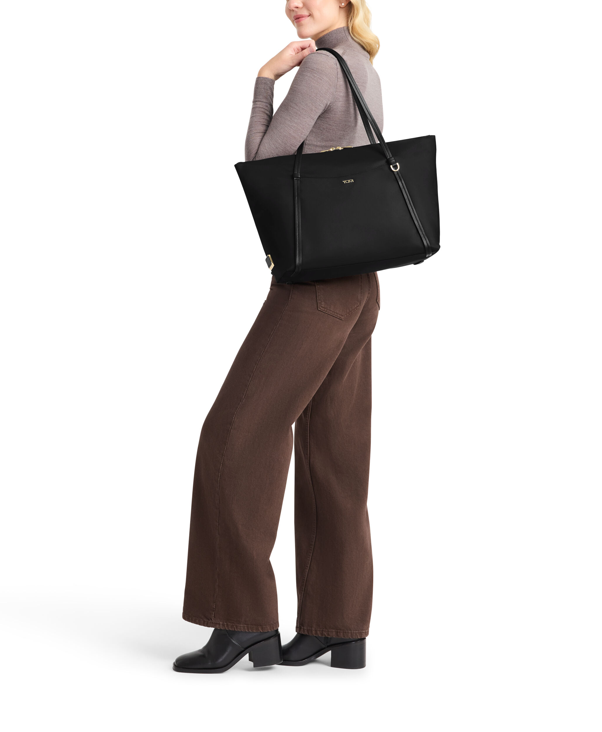 VOYAGEUR Shopping Bag