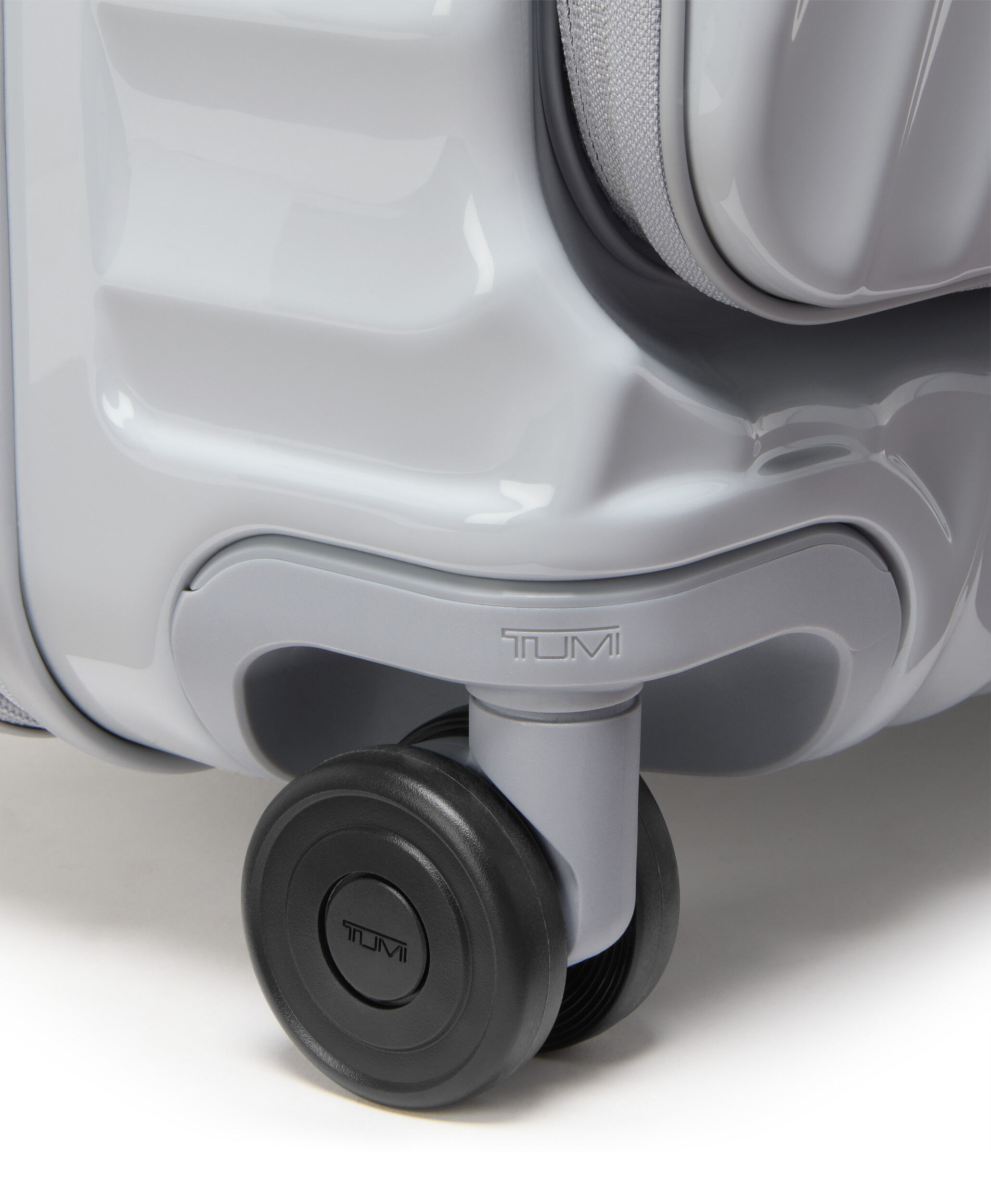 19 DEGREE FRONT ACCESS Trolley Espandibile (4 ruote) 66 cm