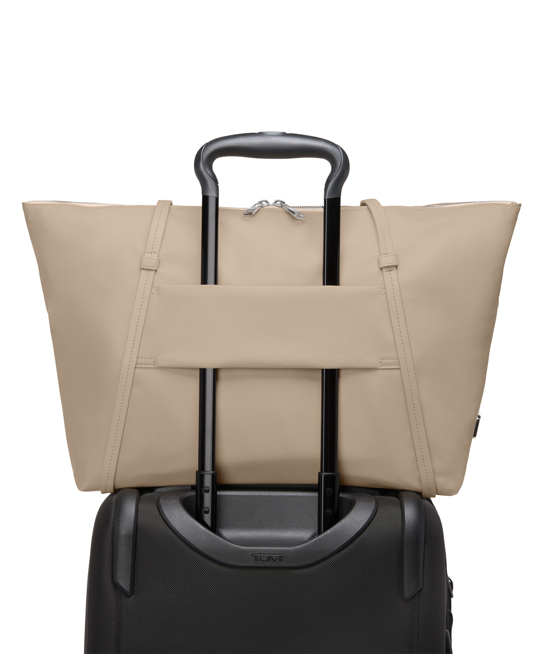 Voyageur Shopping Bag