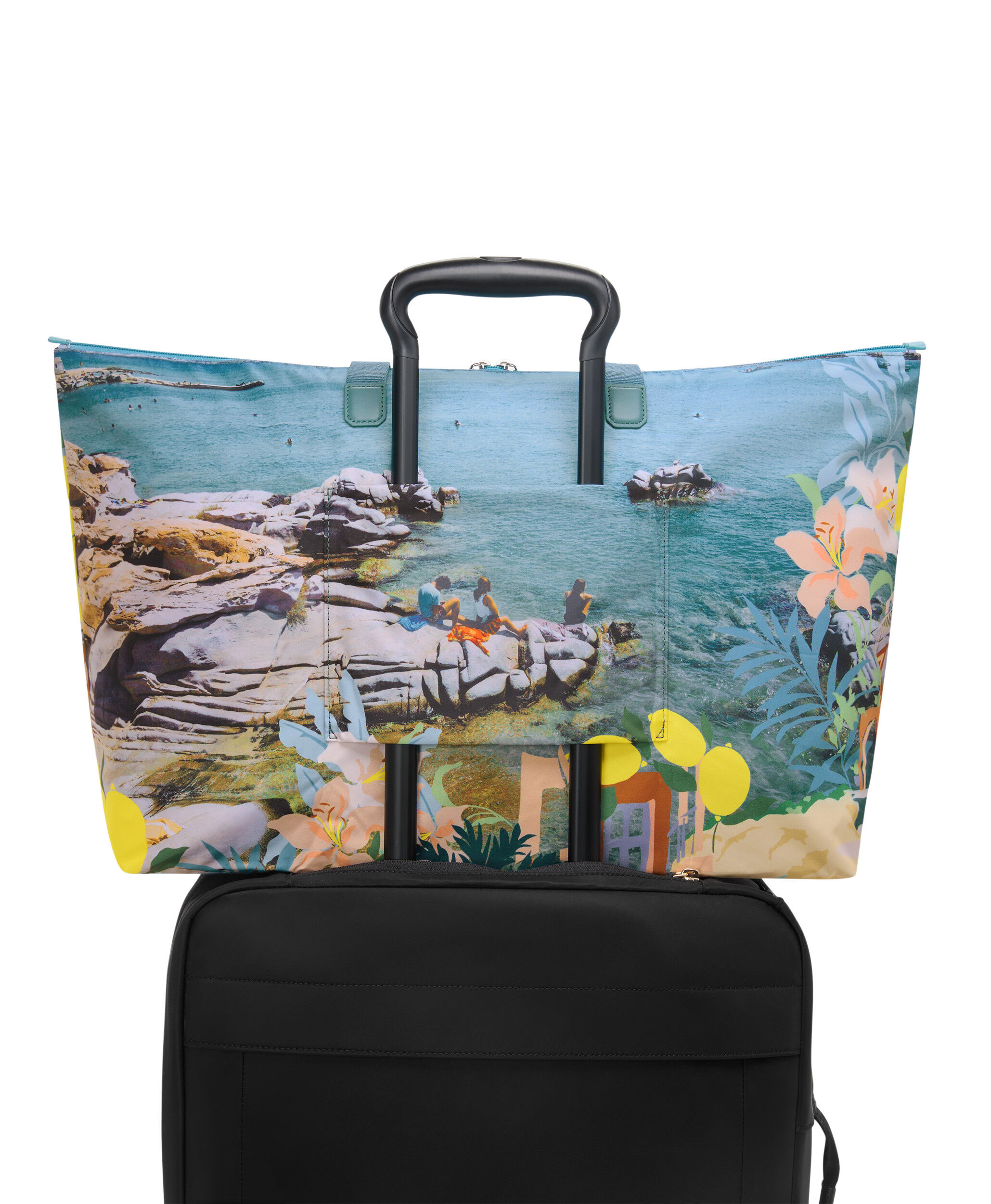 Voyageur Shopping Bag